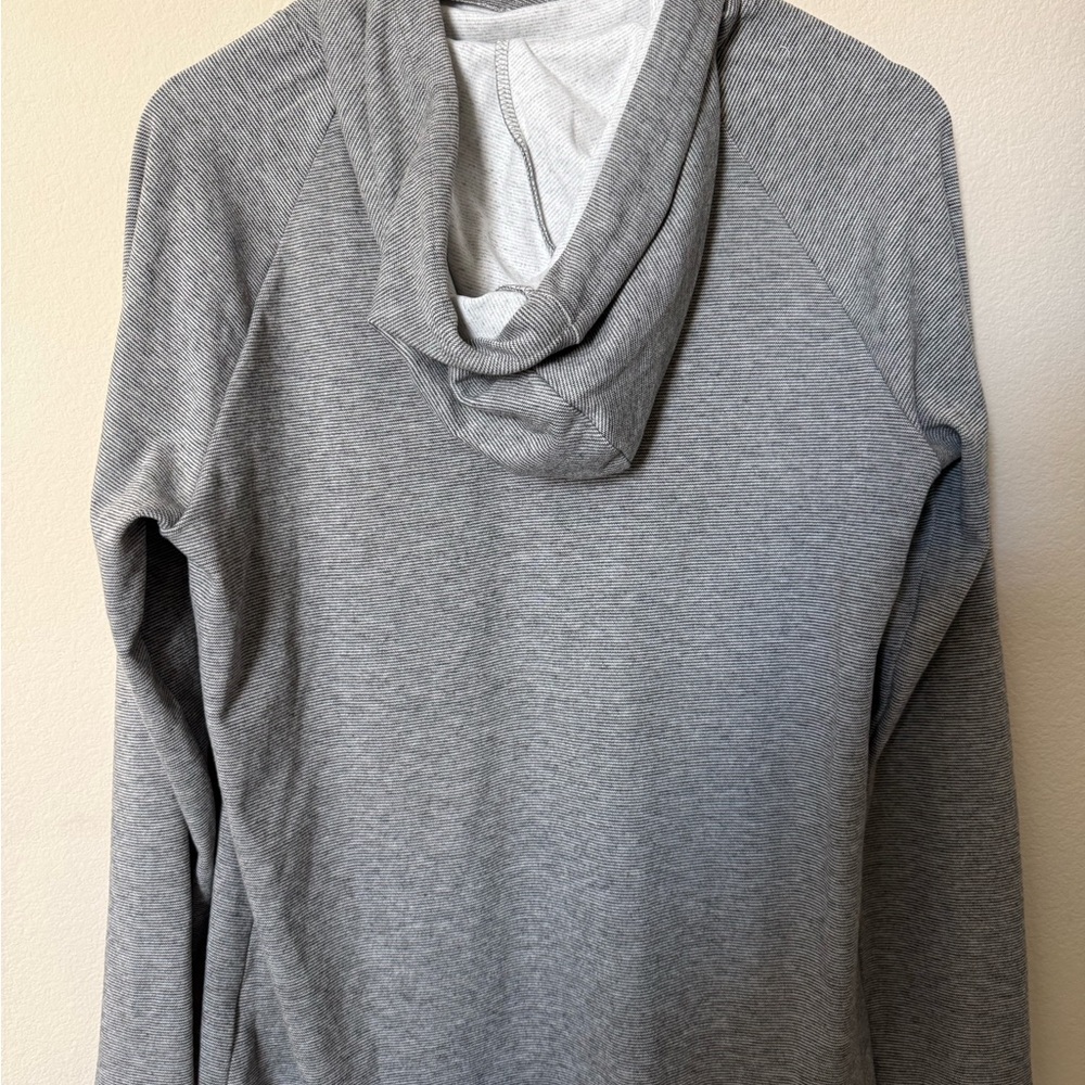 Doe & Rae Gray Hooded sweater/Jacket NWT - Picture 5 of 7